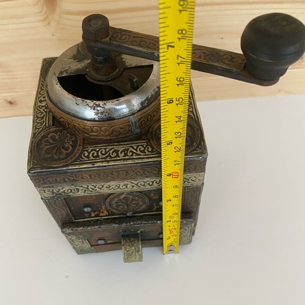 SOLD Moroccan Coffee Grinder Vintage Hand Crank Ornate Brass Metal & Wood Boho - Picture 14 of 14